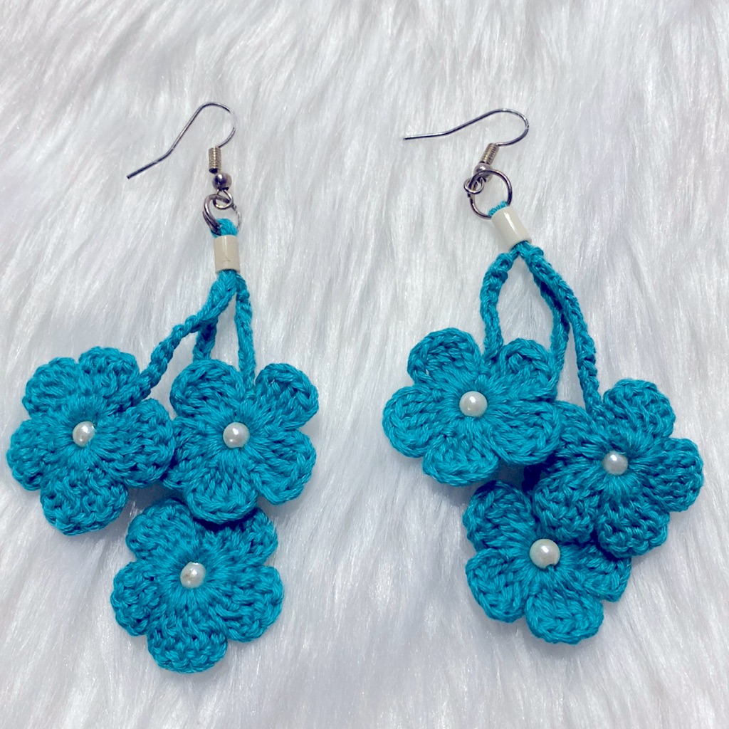 New Handmade Crochet Turquoise Flower Dangle Earrings One Of A Kind !